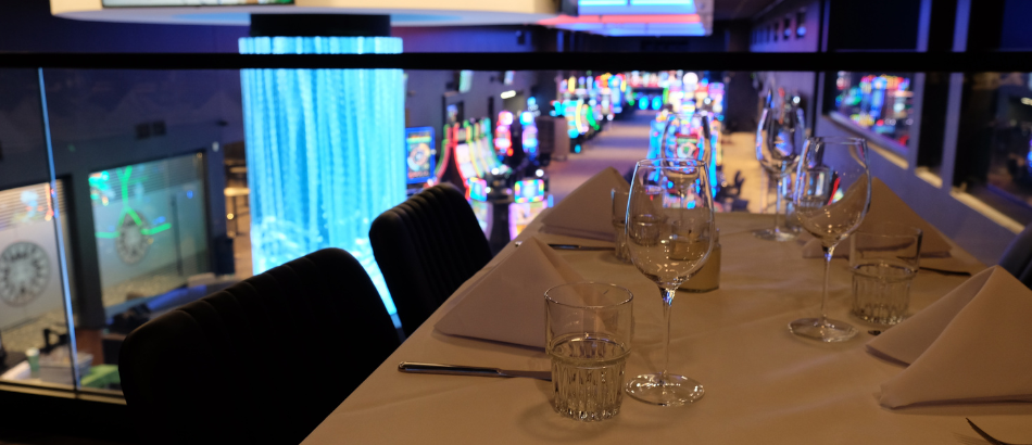 Dining at Grand Royal Wôlinak Casino restaurants